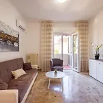 Gallery Near Chianti * 포지본시