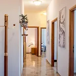 Gallery Near Chianti *