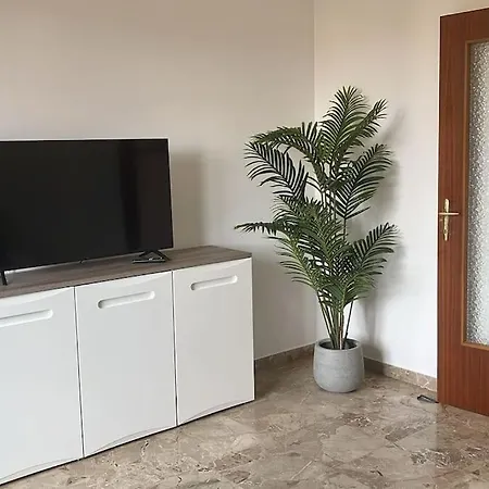 Gallery Near Chianti شقة