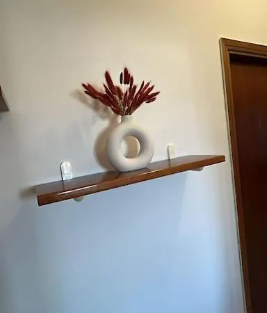 Gallery Near Chianti Apartment *
