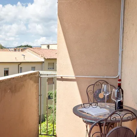 Gallery Near Chianti شقة بودجيبونسي