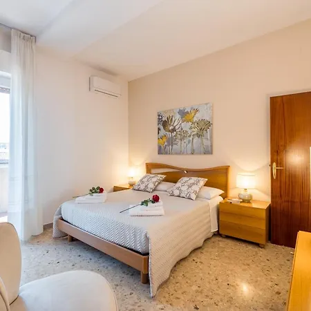 Gallery Near Chianti Appartement *